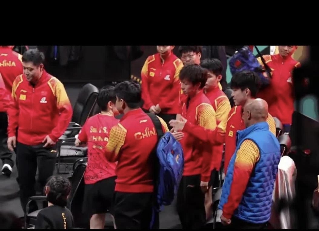 实力相当的两支球队将在本场比赛中展开激烈对决! 实力相当的两支球队将在本场比赛中展开激烈对决!