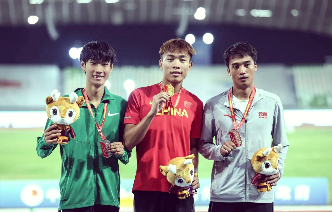 国际顶尖运动员展现出色竞技水平 国际顶尖运动员展现出色竞技水平