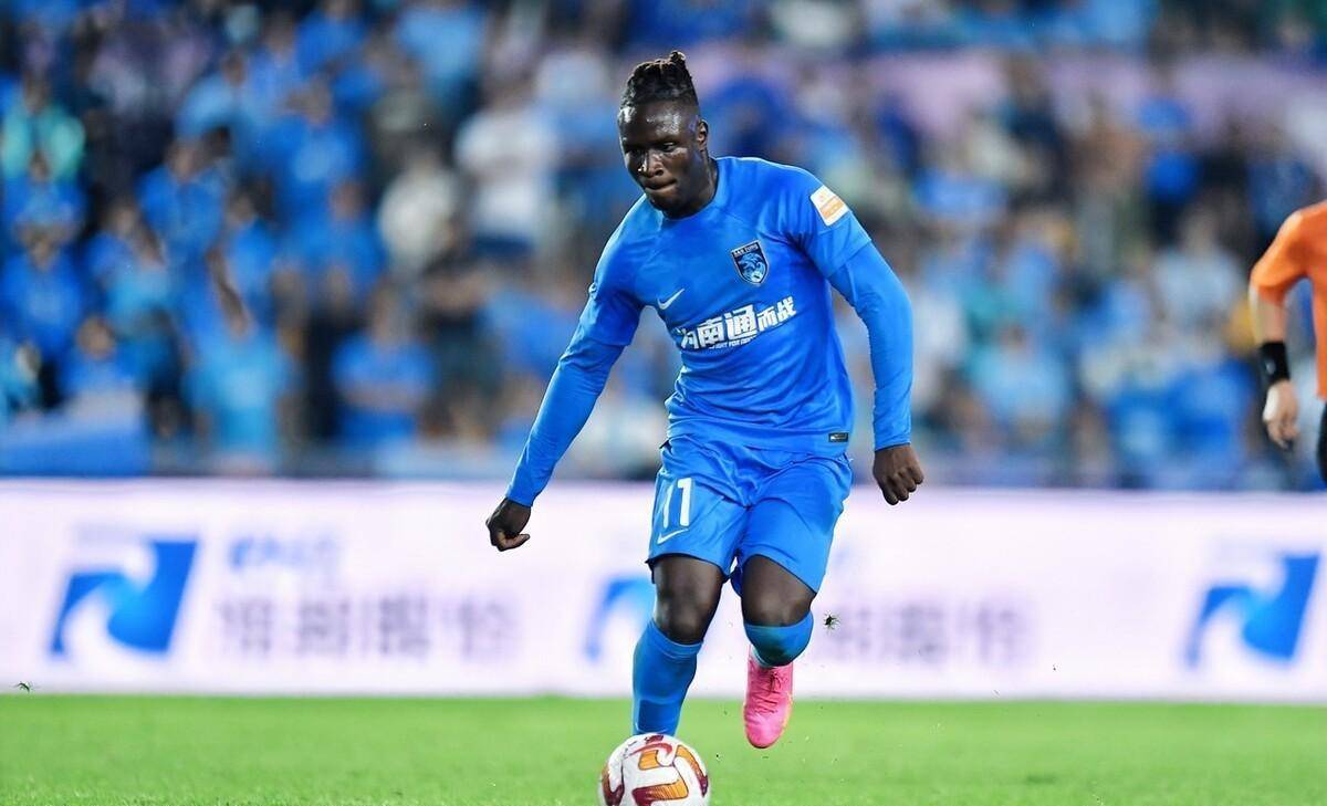 外援助力球队夺冠,国内球员迎战新挑战 外援助力球队夺冠,国内球员迎战新挑战