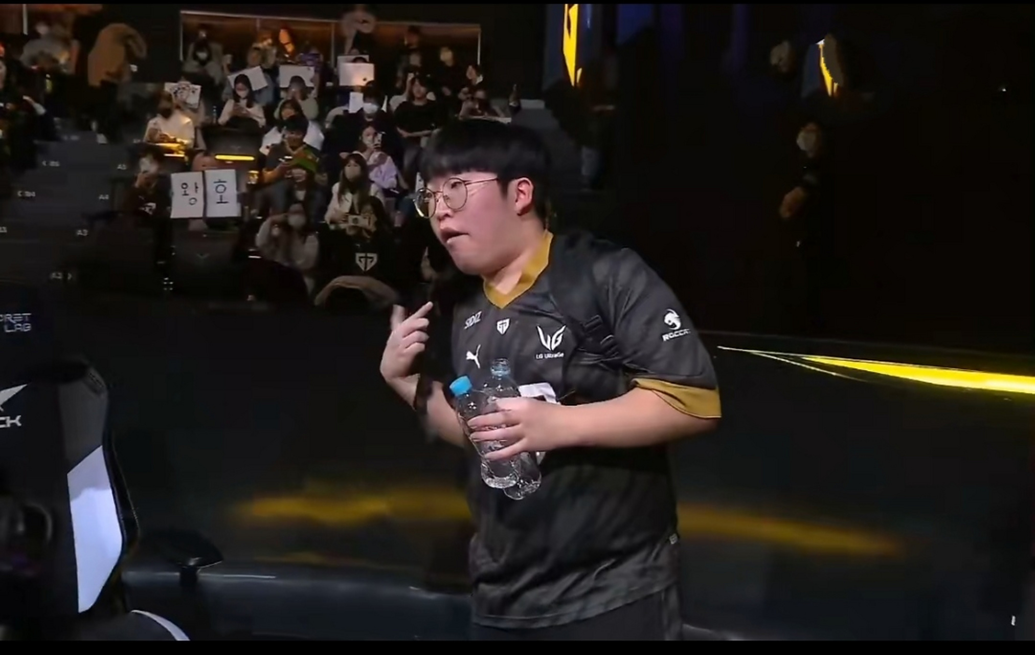 LGD绝杀RNG，Peanut单局斩获MVP四强赛3:0（巴黎）