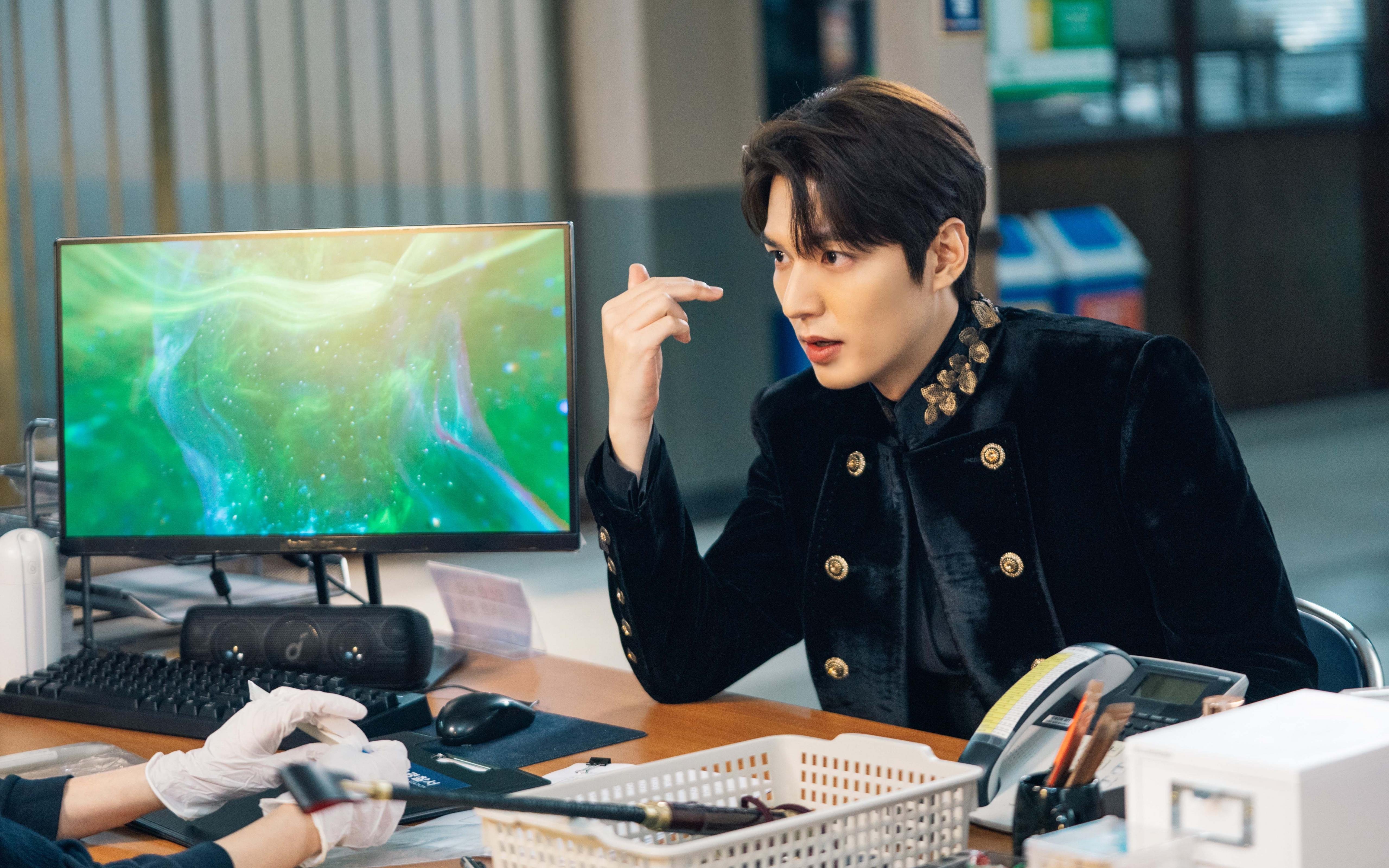 哈登神级爆发难救主,步行者团队篮球全面压制上海队