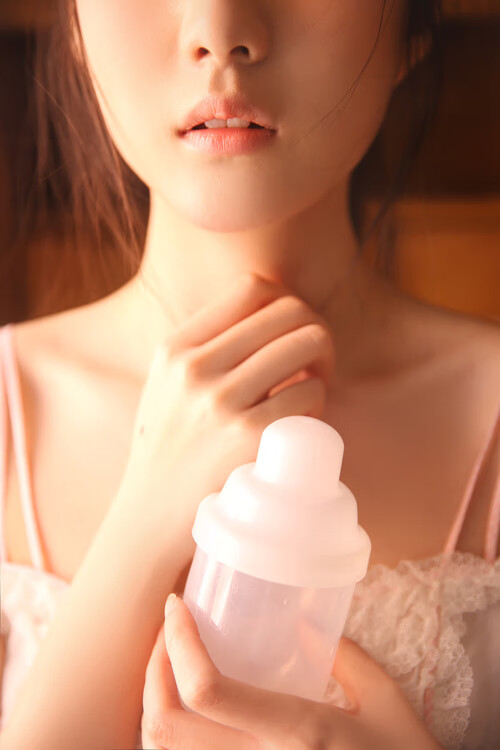 三笘薰闪耀F1赛场,年度争冠之夜的跨界传奇